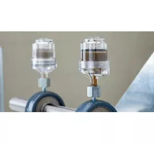 Прес-маслянка з резервуаром, прозора, 30 мл для змащування підшипників Прес-маслянка з резервуаром, прозора, 30 мл для змащування підшипників